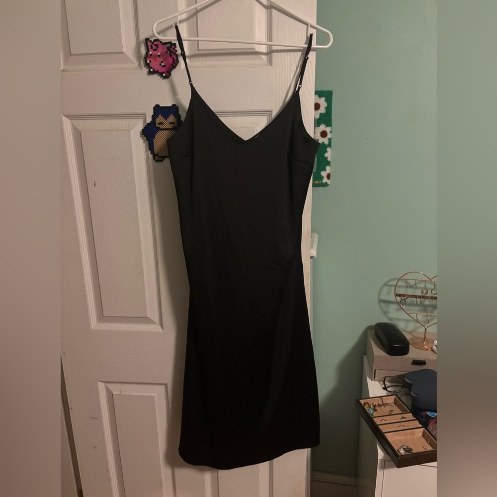 Black Sleek The Drop Size Small Dress